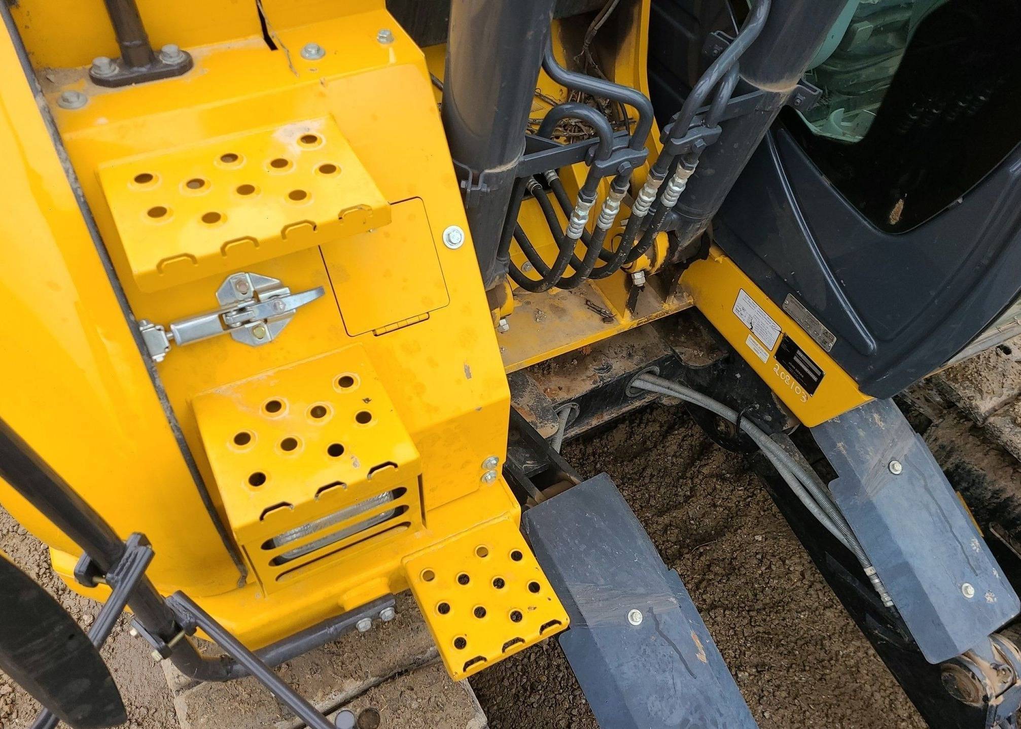 2022 John Deere 135G