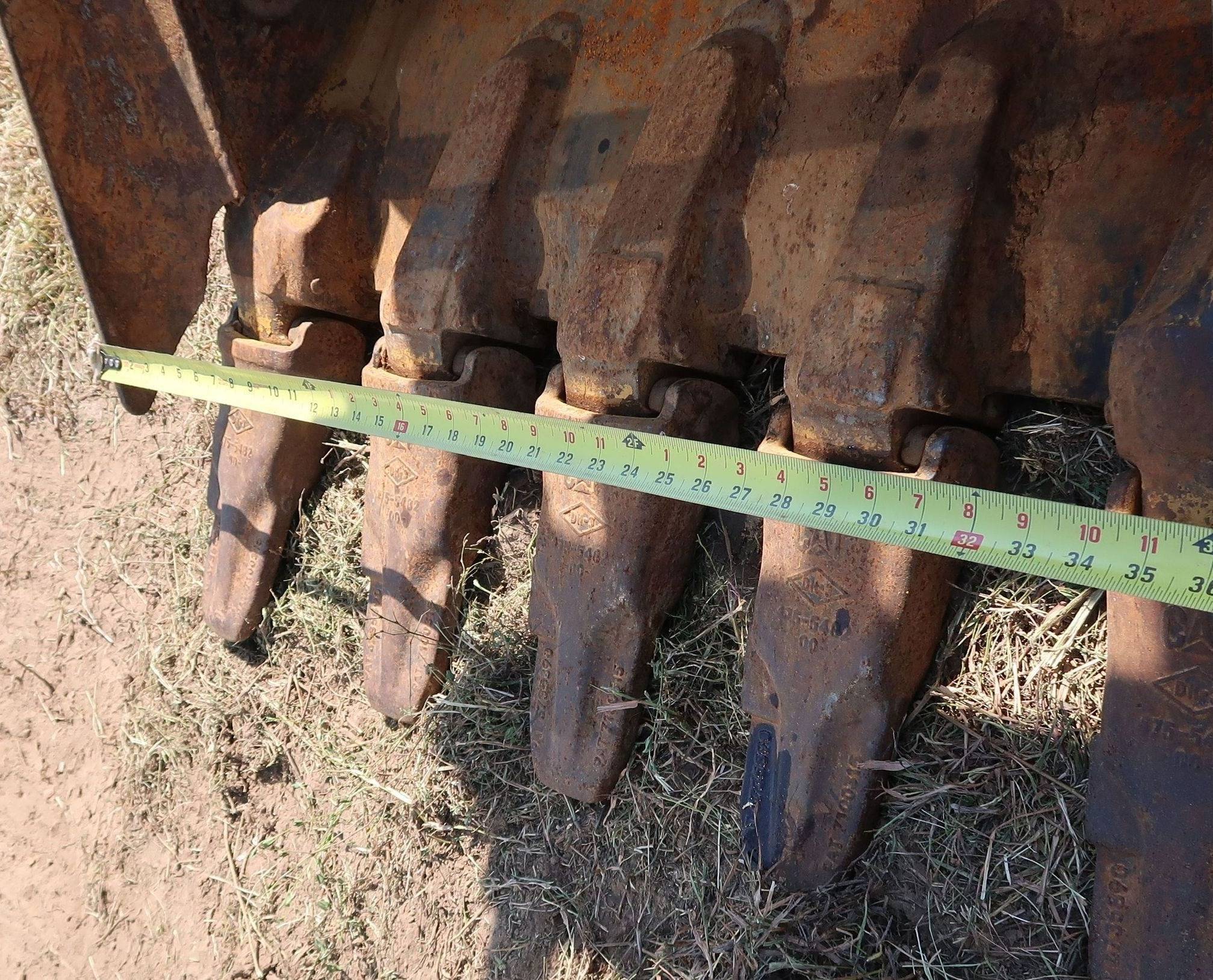 2017 Caterpillar 320F L