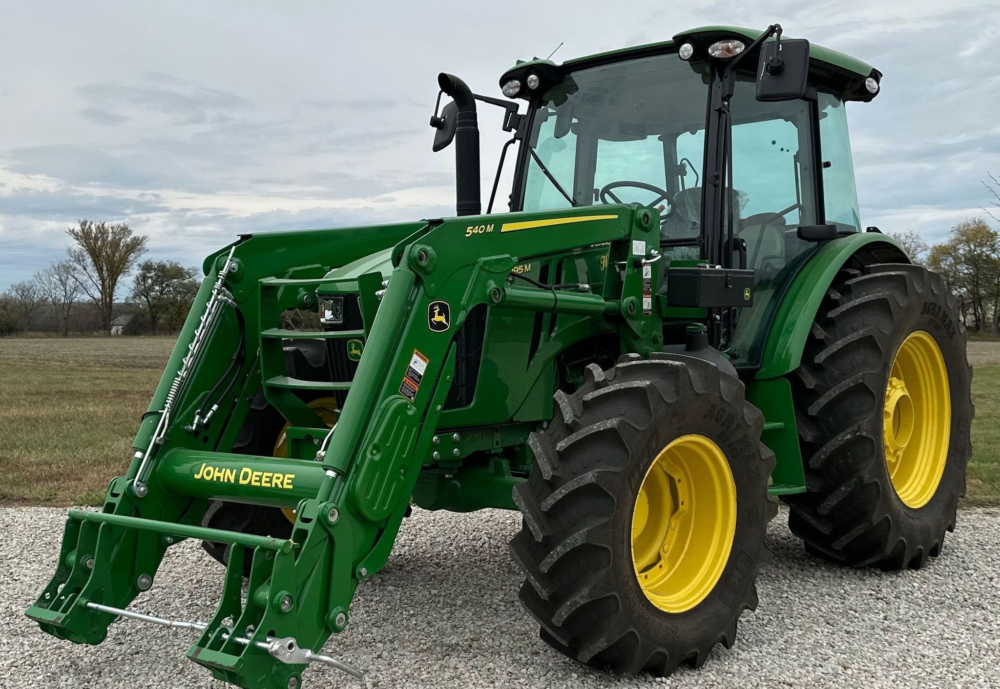 2024 John Deere 5095M